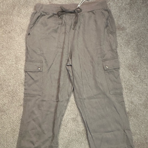 Matilda Jane Good Hart Size Small Georgetown Soft Cargo jogger NEW - Picture 2 of 3